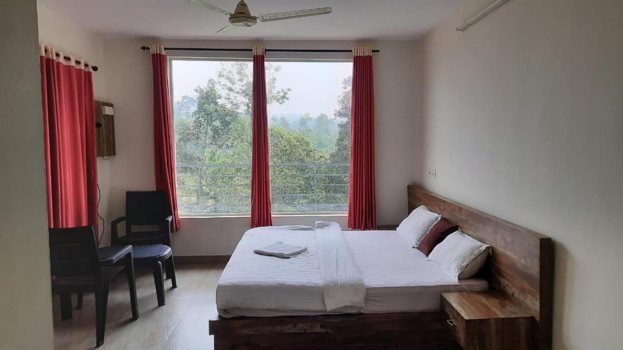 Letstay Vythiri Hill Palace Eksteriør bilde