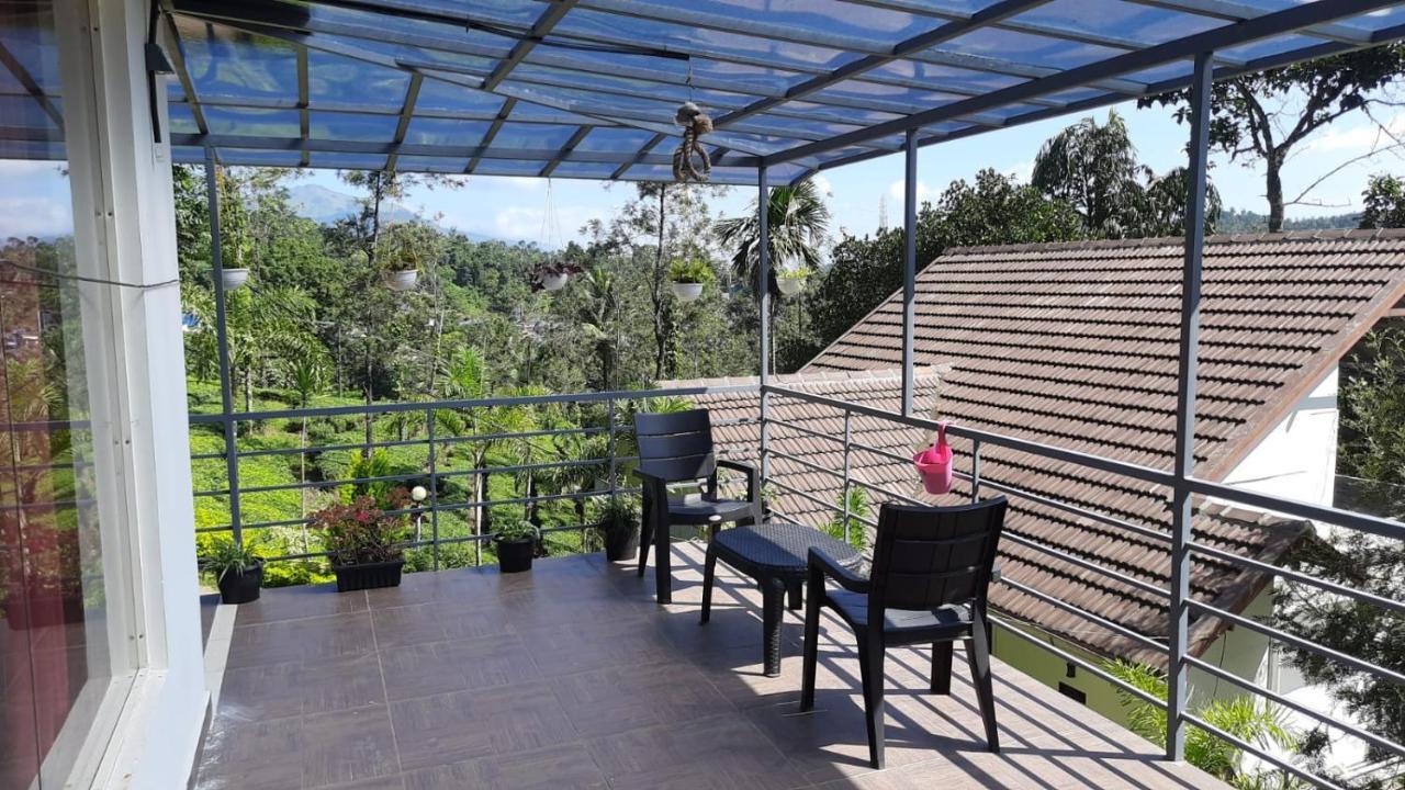 Letstay Vythiri Hill Palace Eksteriør bilde